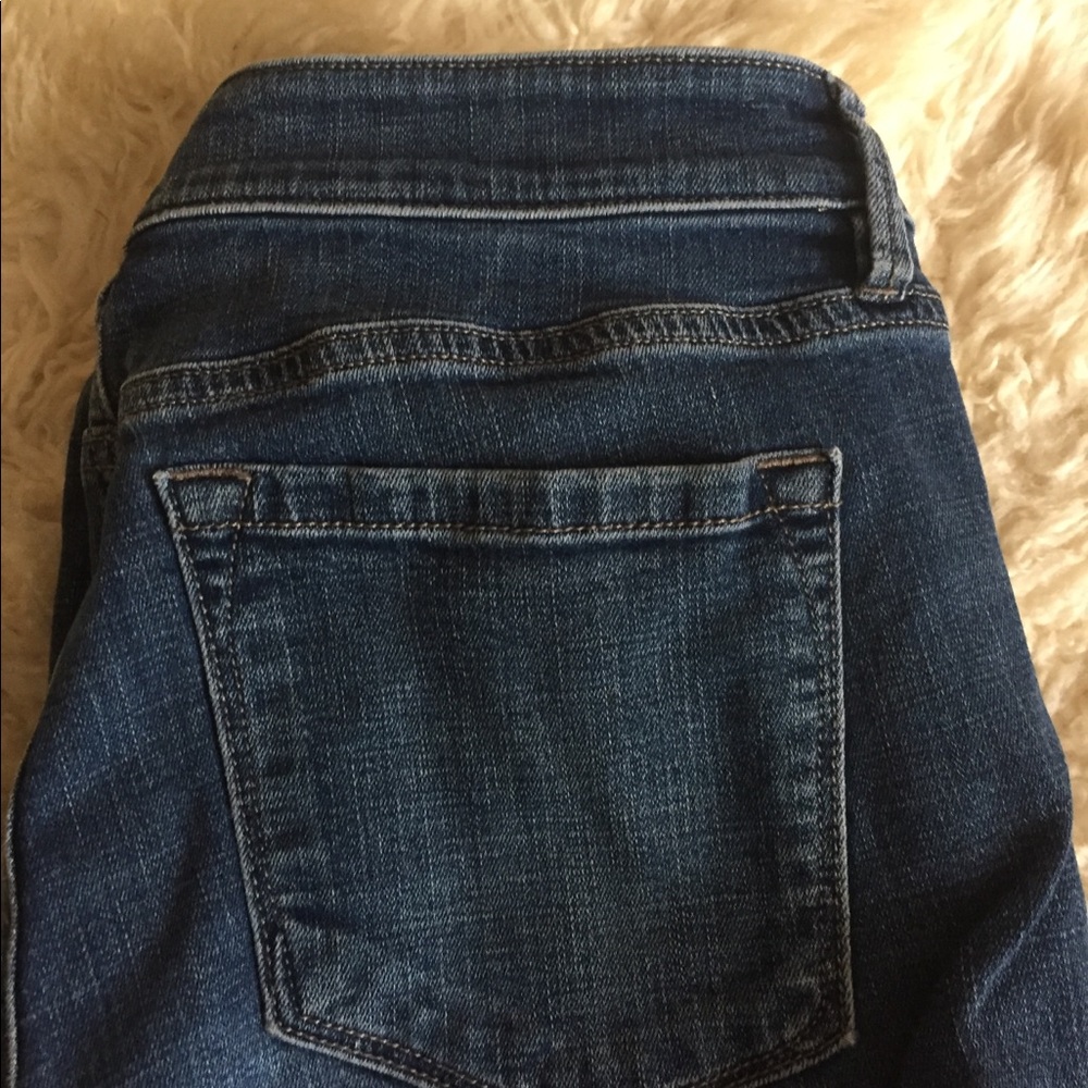 Womans curvy straight jeans